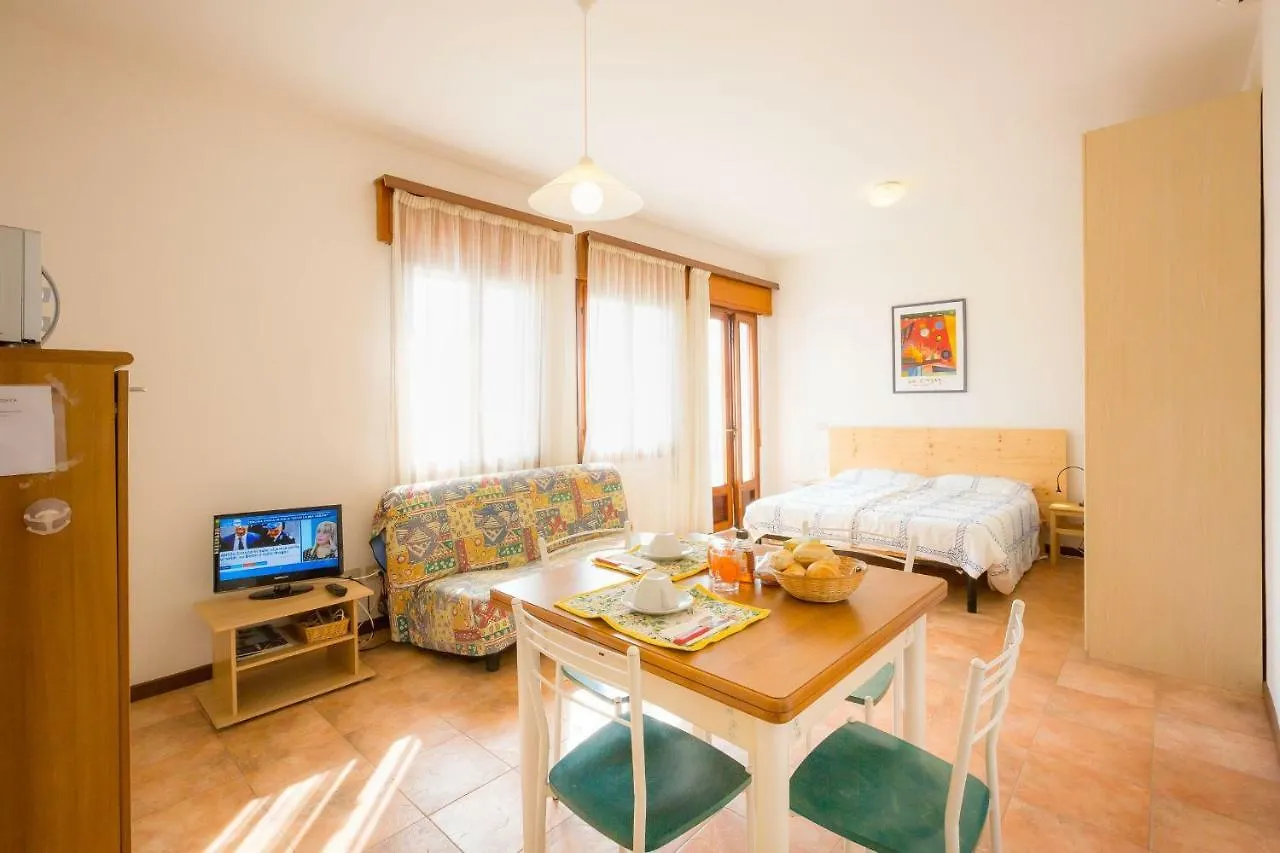 Residence Cristallo Caorle 0*,